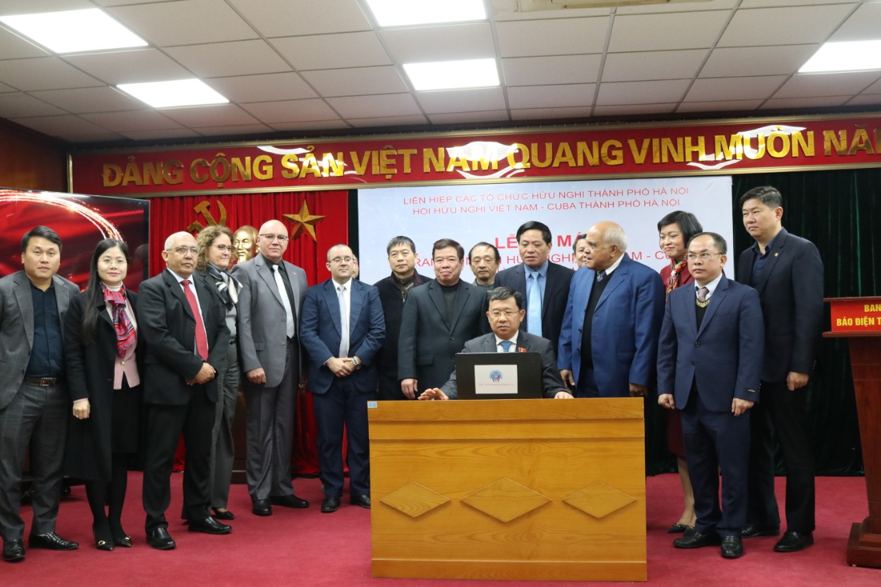 Thông tin toàn diện, kịp thời về quan hệ hữu nghị Việt Nam - Cuba