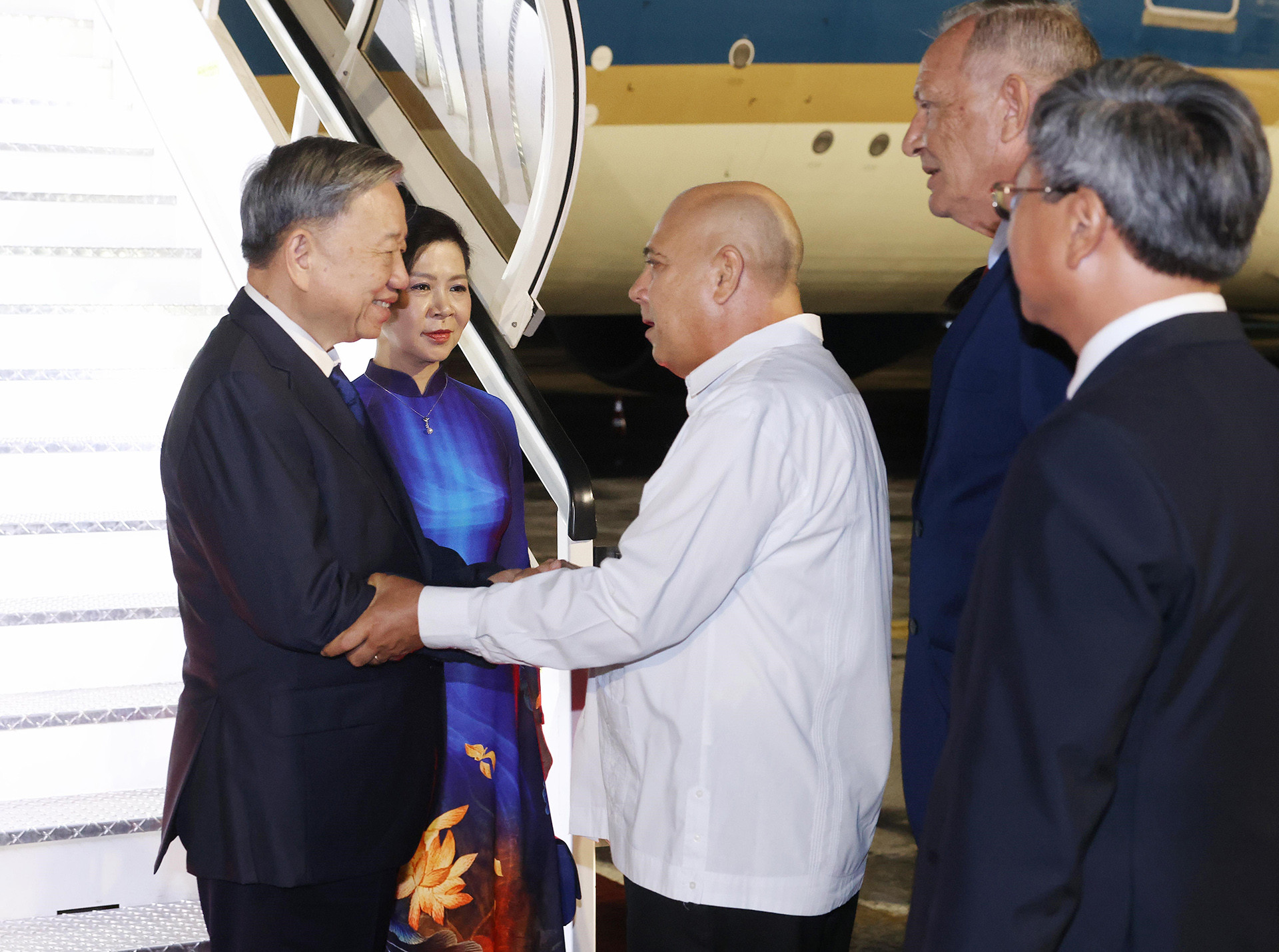 Tổng Bí thư, Chủ tịch nước Tô Lâm và Phu nhân đến La Habana, bắt đầu thăm Cuba