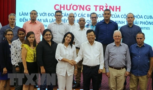 Hai Phong comparte experiencias de atracción de inversiones con Cuba
